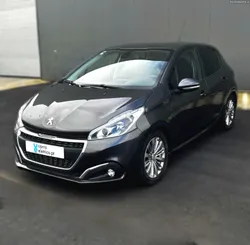 Peugeot 208 1.5 BlueHDi Signature