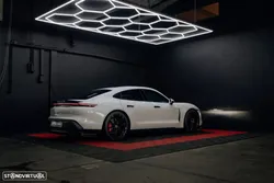 Porsche Taycan 4S