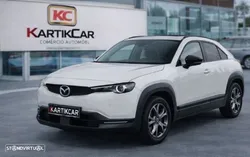 Mazda MX-30 e-SKYACTIV Advantage+Modern Confidence