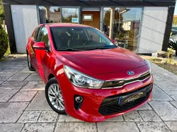 Kia Rio 1.2 gasolina 30.000 kms