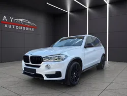 BMW X5 xDrive50i - 449 Ch - Toit Panoramique - Caméra de recul - démarrage sans clé - Harman Kardon