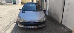 Peugeot 206 1.1