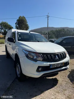 Mitsubishi L200 2.4 DI-D CD Invite Strakar Look Space Cab 3L CC 4WD