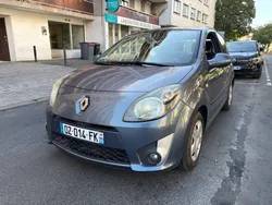 RENAULT TWINGO 2 ESSENCE 1.2i 16V 75CV CLIM