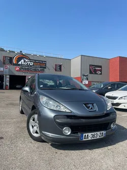 PEUGEOT 207 5 portes 1.4 HDi 70 cv
