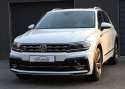 Volkswagen Tiguan 2.0 BiTDI 240 R-Line 4Motion DSG7 +Toit ouvrant +Attelage +Entretien complet