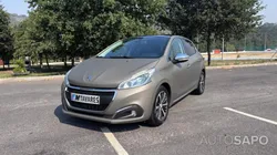 Peugeot 208 1.2 PureTech Life Signature de 2015