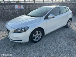 Volvo V40 2.0 D2 Momentum