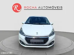 Peugeot 208 1.2 PureTech Signature