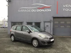Grand renault scenic 5 places dci - petit prix