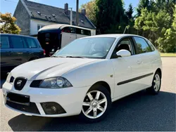 Seat Ibiza 1.2essence 1er MAIN/VOLANT MULTIFONCTIONS/CLIM/REGULATEUR/CARNET FULL👍