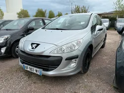 Peugeot 308 1.6 hdi blue lion 110