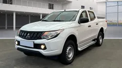 4x4 pick up Mitsubishi l200 DOUBLE cab 2.4 DID 154 CV INFORM 2017 88900 KM 5 PLACES