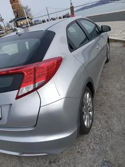 Honda Civic 5P 2.2 I-Dtec