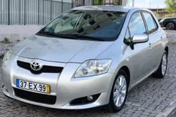 Toyota Auris 1.4 D4D MUITO NOVO