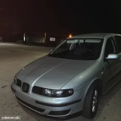 SEAT Leon 1.9 TDI Confort AC