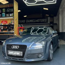 Audi TT Coupé 2.0 TDI quattro S-line