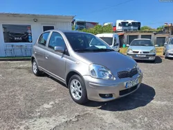 Toyota Yaris 1.0 Sol