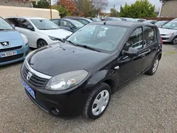 Dacia SANDERO 1.4i 75 CV 5 PLACES