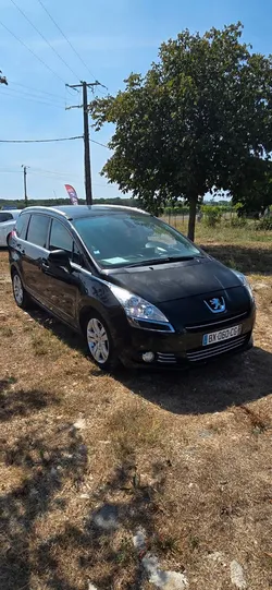 Peugeot 5008 2l hdi 150cv an 2011