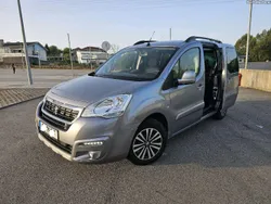 Peugeot Partner 1.6 HDI 5 LUGARES