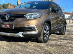 Renault Captur 0.9 TCE EXCLUSIVE