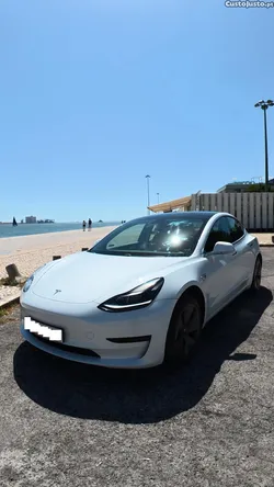 Tesla Model 3 Tesla Model 3 SR PLUS/ com baterias LFP/2020-12