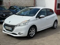 Peugeot 208 1.2 vti 82 style 5p