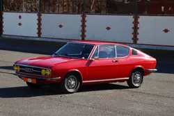 Très rare Audi 100 Coupé S entièrement restaurée. Reprise possible