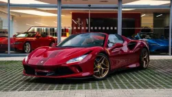 FERRARI F8 Tributo F8 Spider
