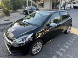 Peugeot 208 C/NOVO