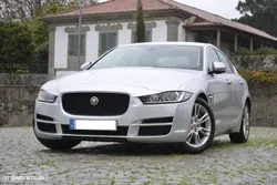 Jaguar XE 2.0 D Pure