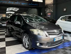 Toyota auris phase 2 1.4 d4d 90cv ( reprise possible)