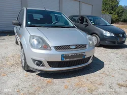FORD FIESTA 1.3L ess. 165.000km (moteur à Chaîne)