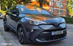 Toyota C-HR 1.8 Hybrid Square Collection
