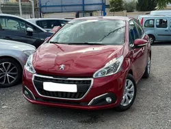 PEUGEOT 208 1.2 82 essence 2018 Trés Bon Etat fbl kms