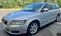 VOLVO V50 1.6D DRIVe 110 CH MOMENTUM – REVISÉ - CT OK ✅