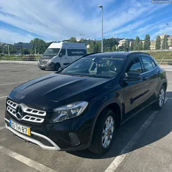 Mercedes-Benz GLA 180 d Style