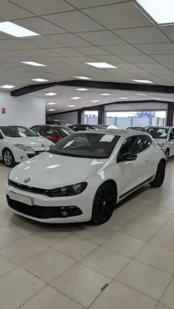 Volkswagen Scirocco 2.0TDI DSG