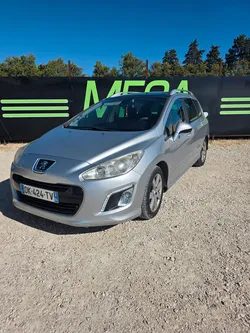 Peugeot 308 sw 1.6 hdi 112 cv/ gps / crochet attelage / distribution faite