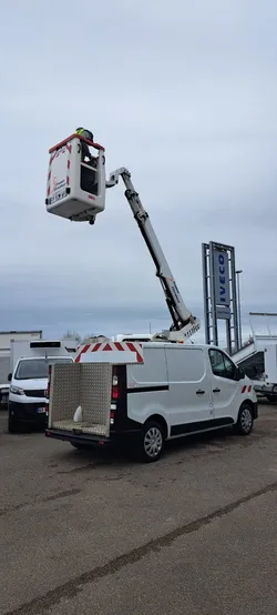 Renault trafic nacelle