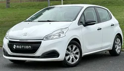 Garantie 12 mois Peugeot 208 1.6 HDI 75 ch / Apple CarPlay / Climatisation / Régulateur de vitesse