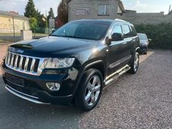 Jeep Grand Cherokee Overland 3.0 CRD 241CH - 1ère Main - Historique D'Entretien Complet - Attelag - Toit Pano - Régulateur Adaptatif - Volant Chauffant - 110000KM