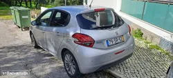 Peugeot 208 1.6 BlueHDi Style