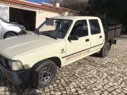 Toyota Hilux 4X2