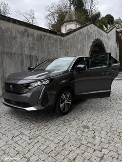 Peugeot 3008 1.6 Hybrid Allure Pack e-EAT8