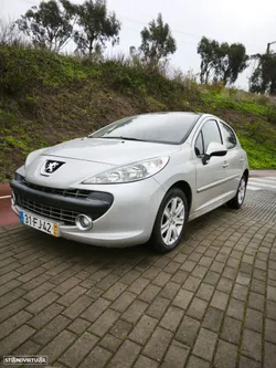 Peugeot 207 1.6 HDi 99g