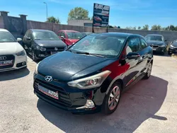 Hyundai i20 1.2i ESSENCE 84 CH | ENTIÈREMENT RÉVISÉE & GARANTIE DE 12 MOIS EN EUROPE