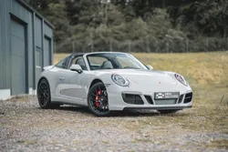 Porsche 911 991.2 Targa 4 GTS – Gris Craie – 1ère main – Porsche Approved