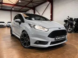FORD FIESTA ST200 1.6 ECOBOOST 200 CH - 24 900 Kms - Pack Performance II - GPS / Recaro Cuir / Siège Chauffant / Pack Sony / Camera ...